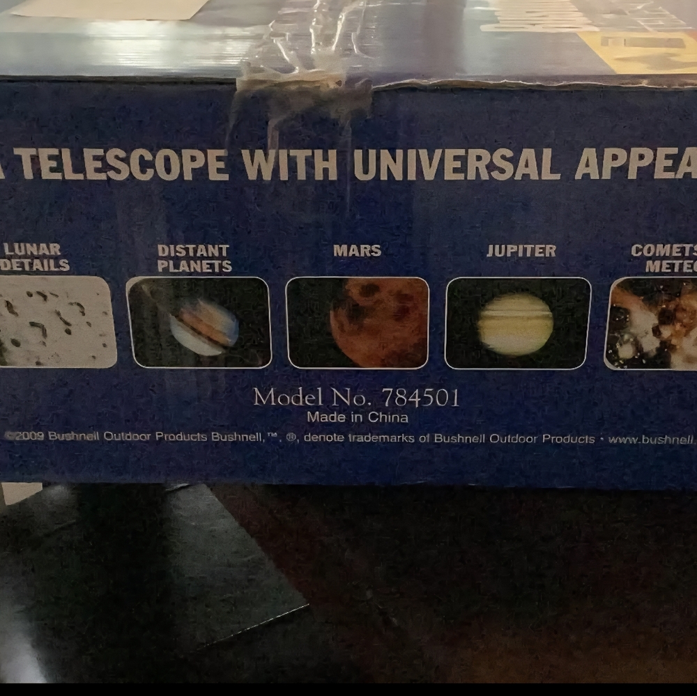 Bushnell Telescope with Universal Appeal - Black